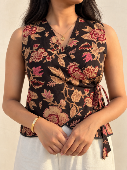 NAZAR WRAP TOP