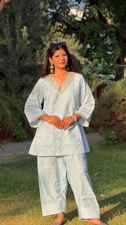NEER MIRROR GOTTA WORK COORD SET